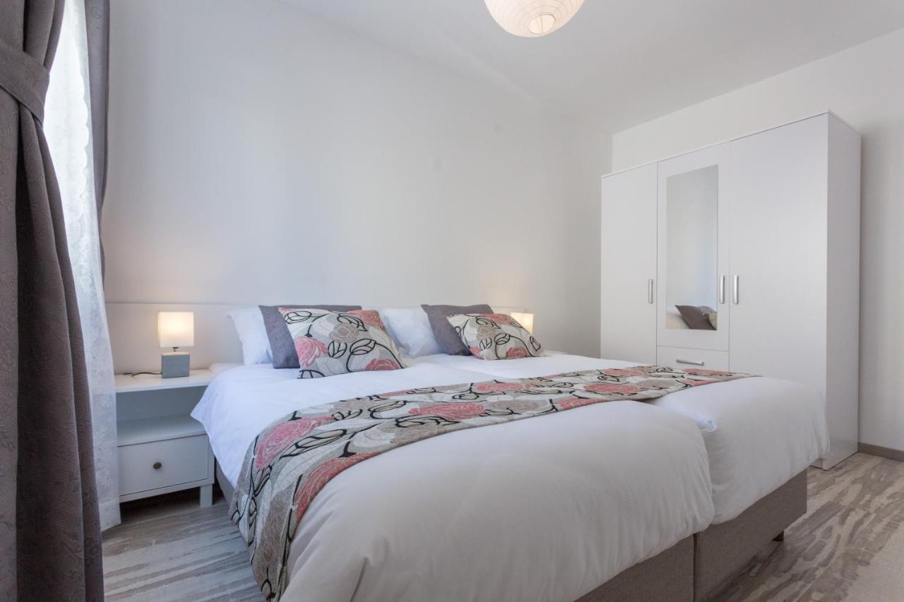 Apartments Oleander Sea View Кавтат Екстериор снимка