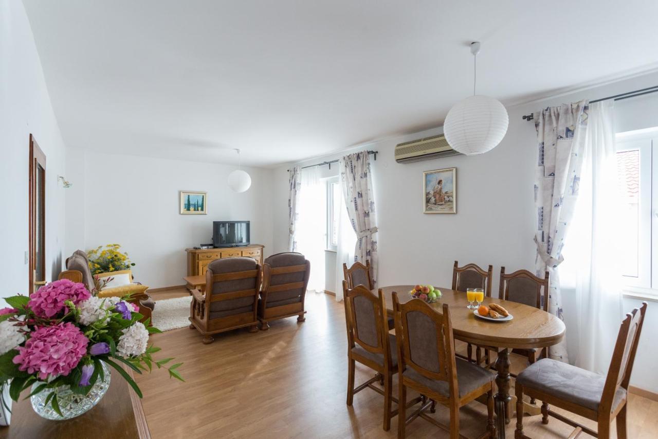 Apartments Oleander Sea View Кавтат Екстериор снимка